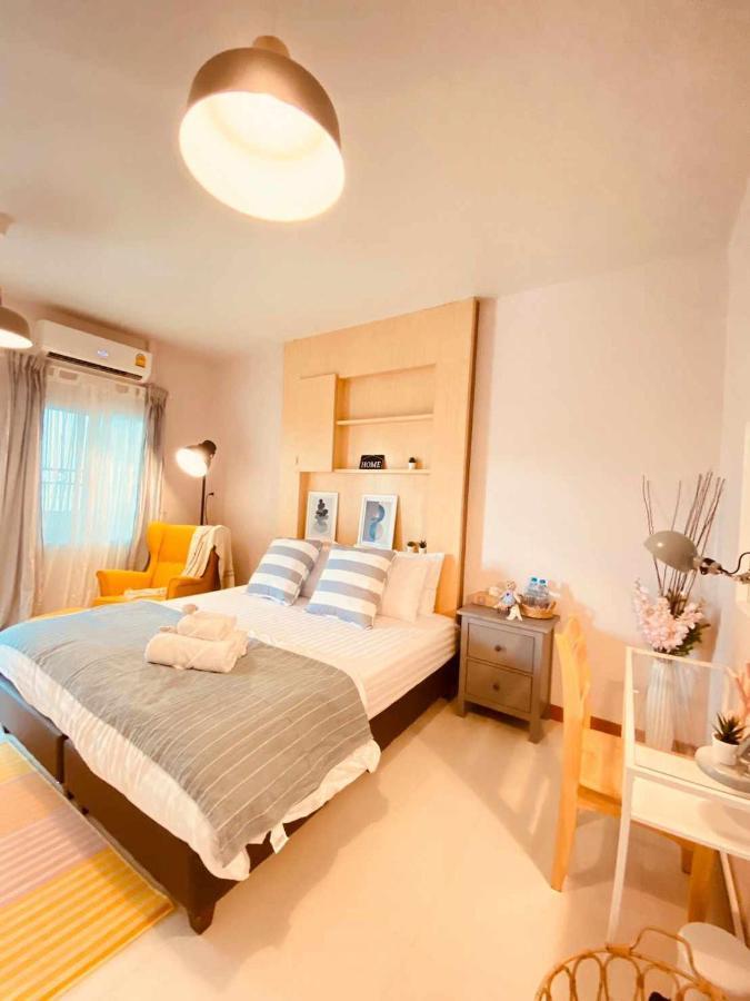 Por Poshtel Kancsanaburi Kültér fotó