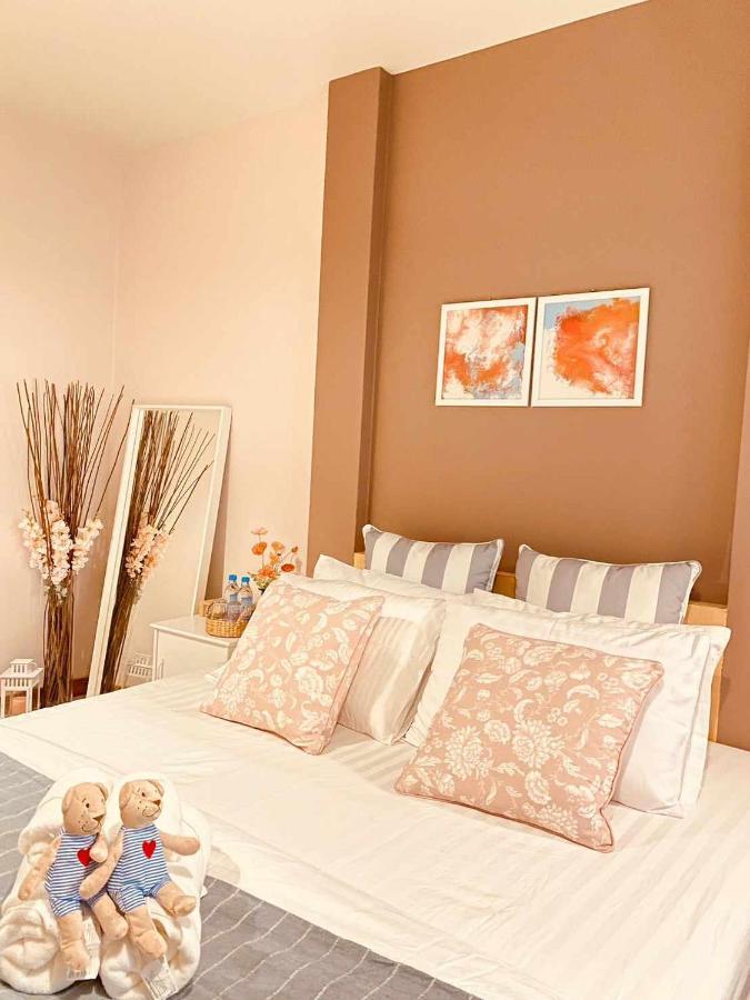 Por Poshtel Kancsanaburi Kültér fotó