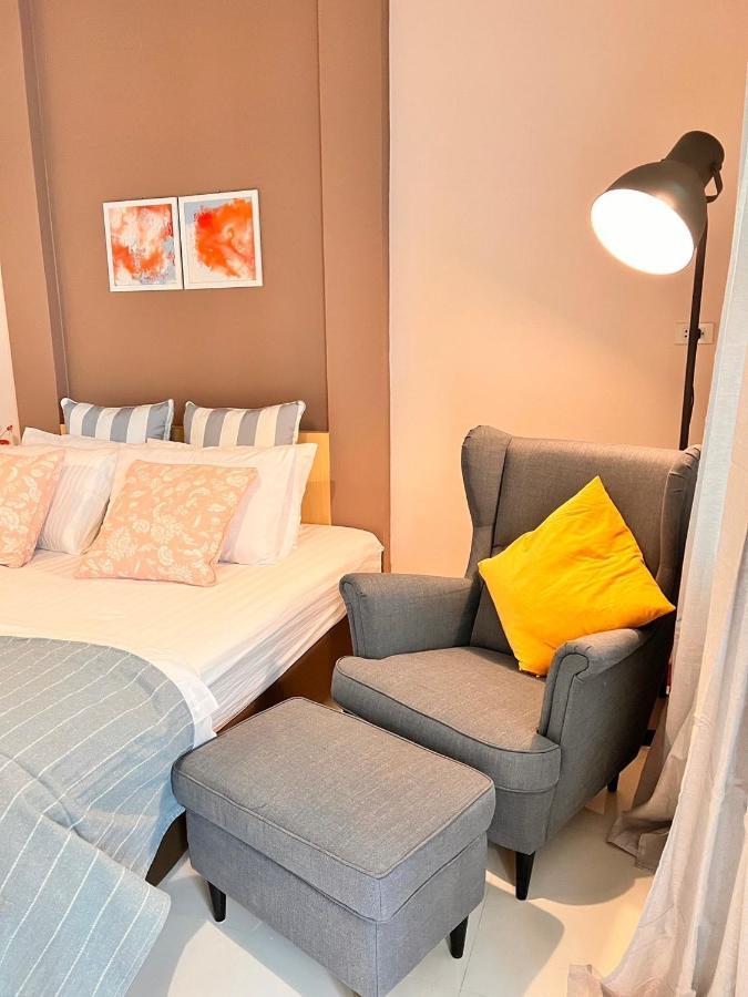 Por Poshtel Kancsanaburi Kültér fotó