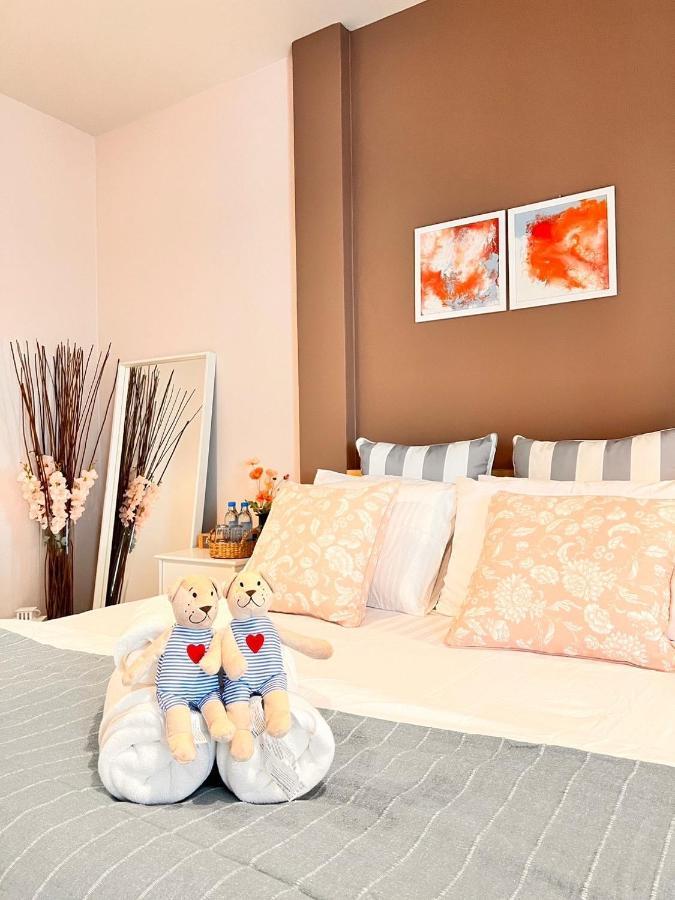 Por Poshtel Kancsanaburi Kültér fotó
