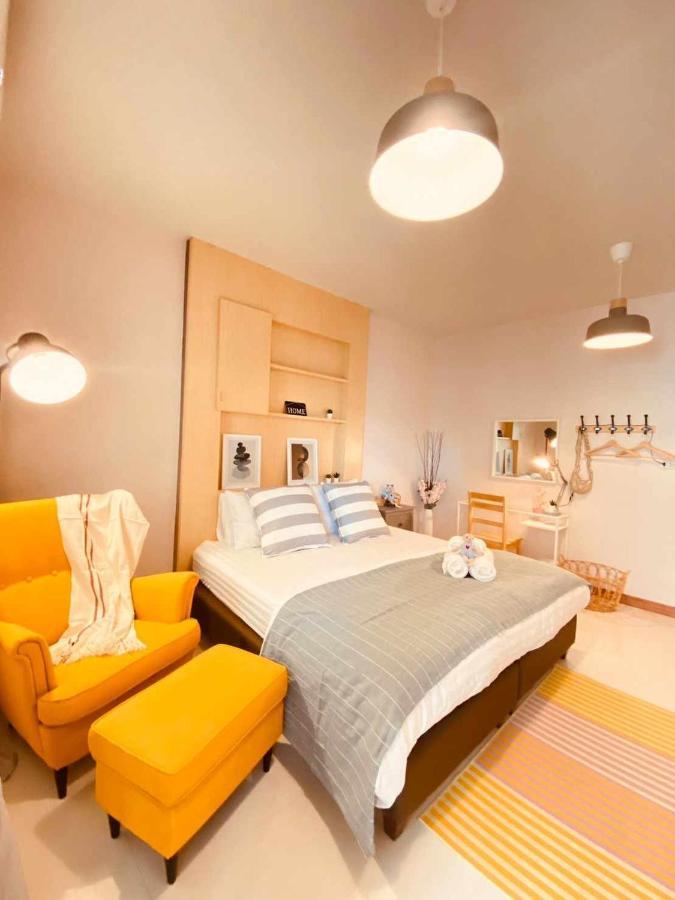 Por Poshtel Kancsanaburi Kültér fotó