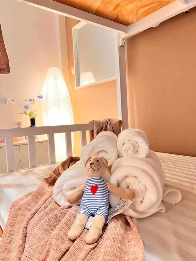 Por Poshtel Kancsanaburi Kültér fotó