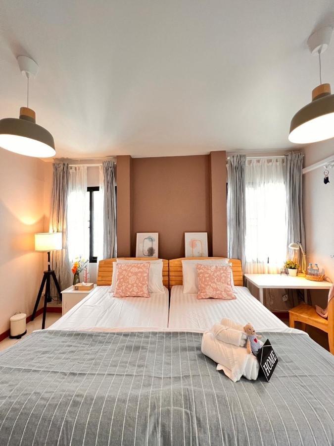 Por Poshtel Kancsanaburi Kültér fotó