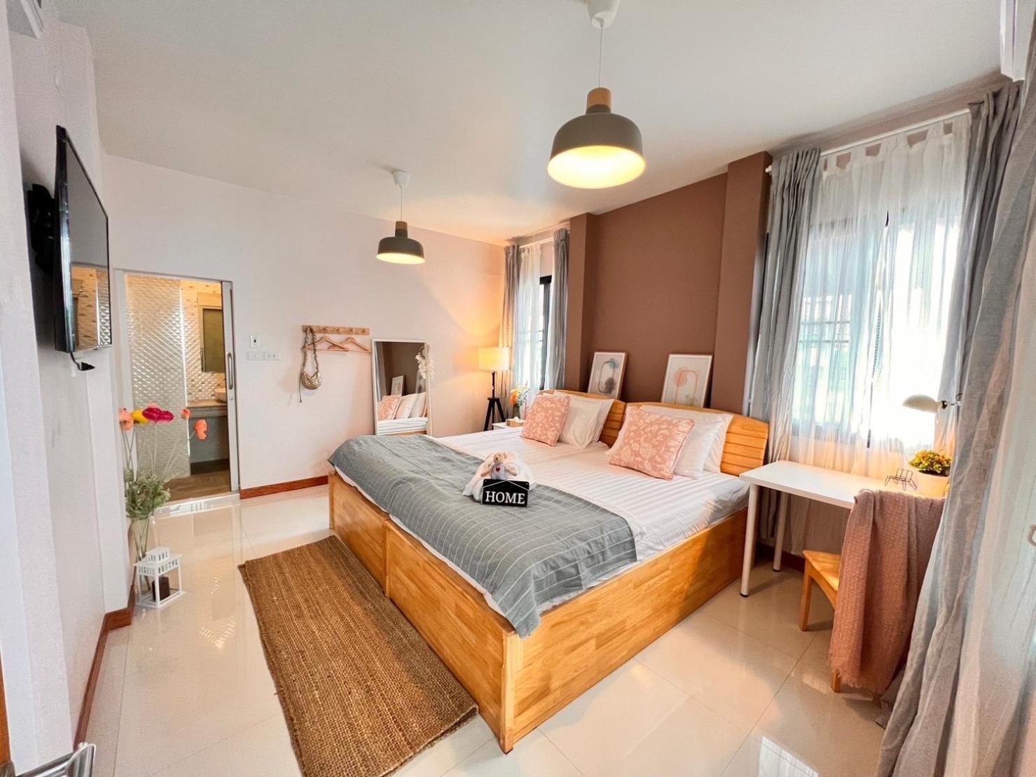 Por Poshtel Kancsanaburi Kültér fotó